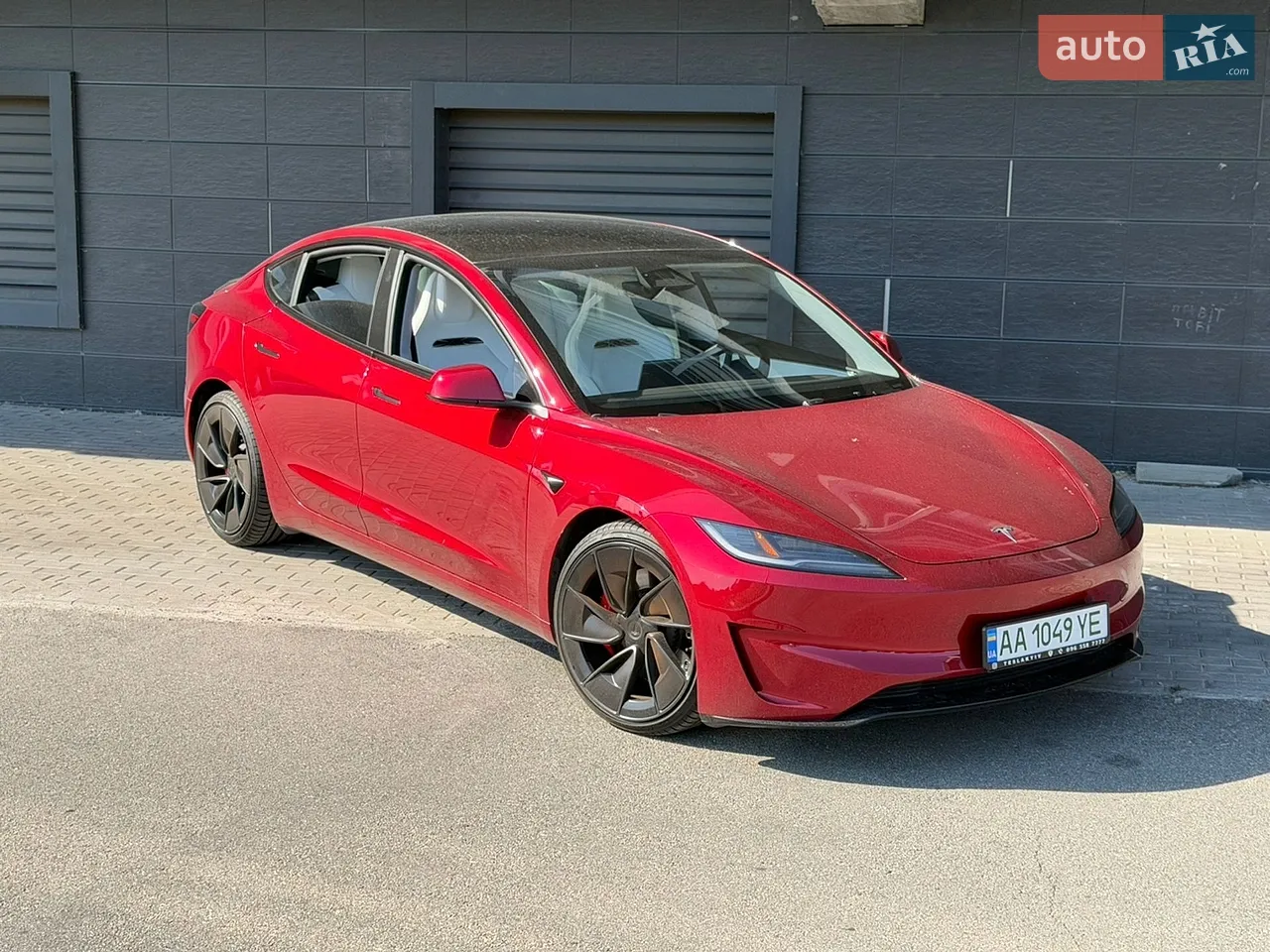 2025 Tesla Model 3 - мініатюра 15