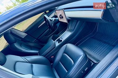 Седан Tesla Model 3 2022 в Каменском