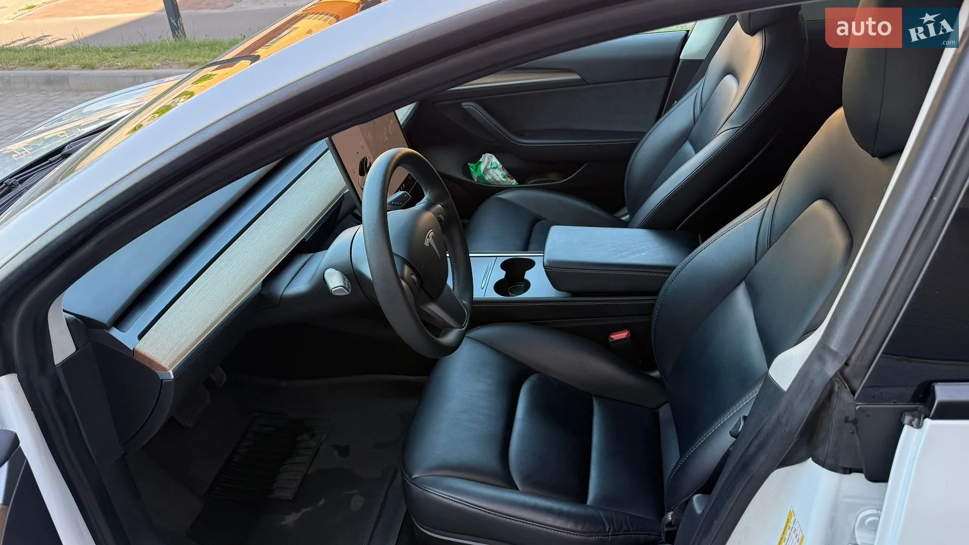 2022 Tesla Model 3 - мініатюра 12