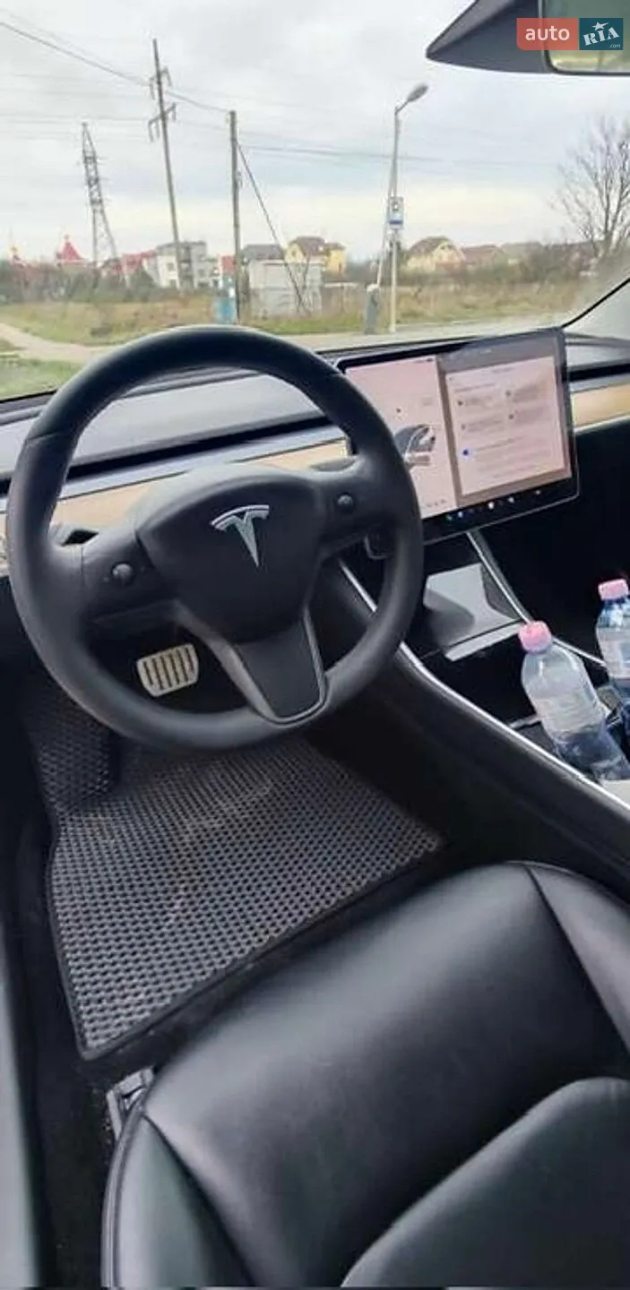 2020 Tesla Model 3 - мініатюра 8