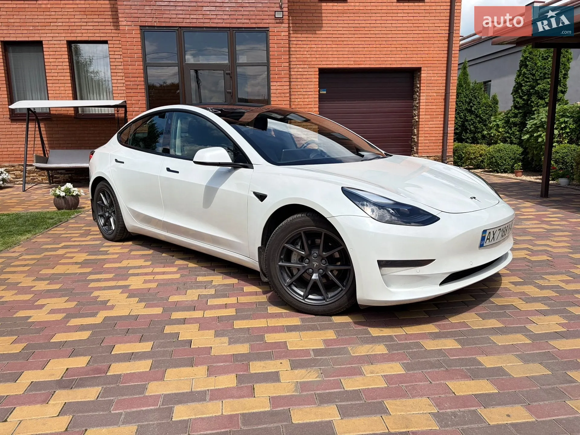 2022 Tesla Model 3 - мініатюра 3