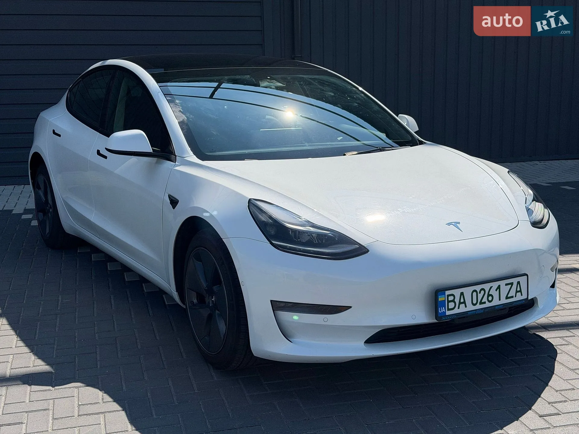 2022 Tesla Model 3 - фото 1