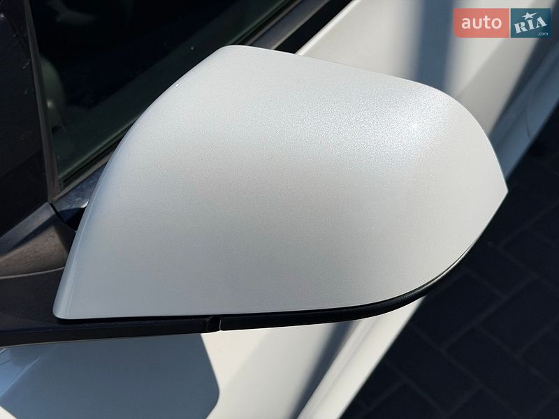Седан Tesla Model 3 2022 в Кропивницком фото 41 Седан Tesla Model 3 2022 в Кропивницком
