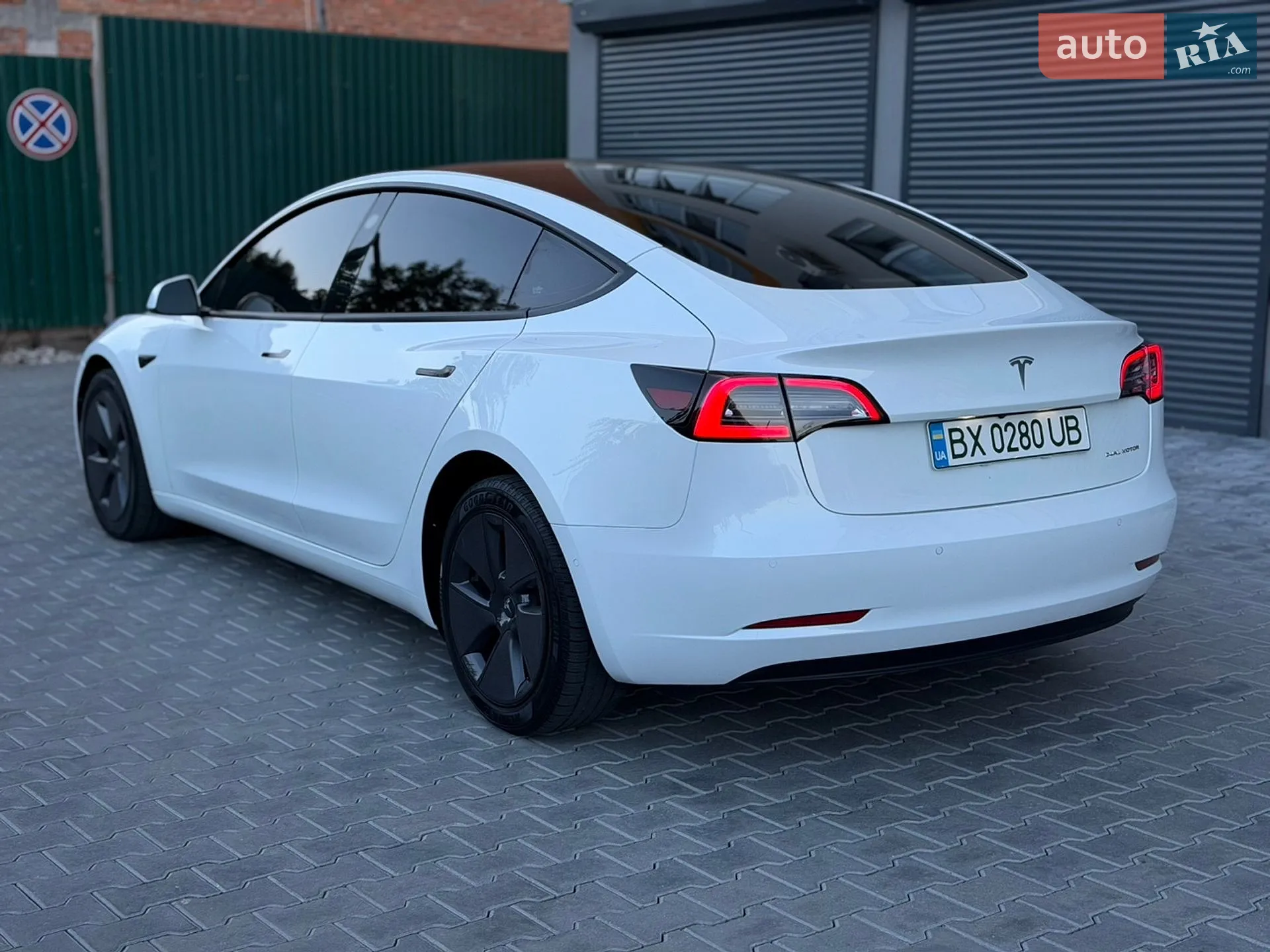 2022 Tesla Model 3 - мініатюра 17