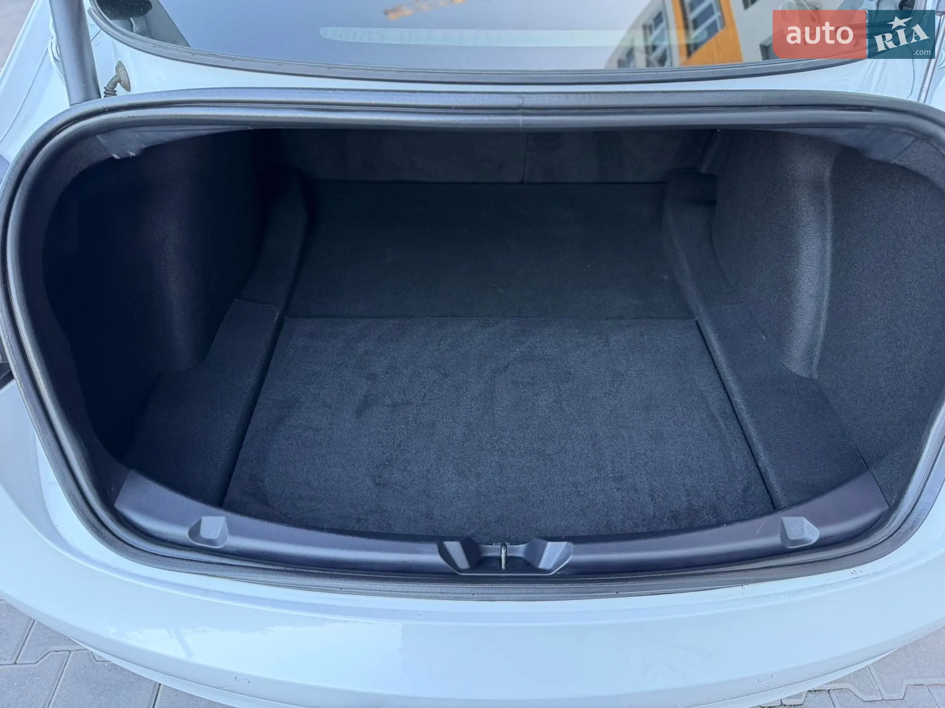 2022 Tesla Model 3 - мініатюра 26