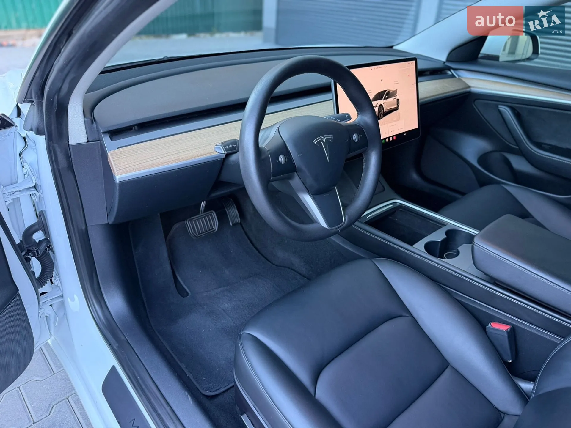 2022 Tesla Model 3 - мініатюра 32