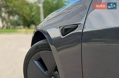 Седан Tesla Model 3 2022 в Одесі