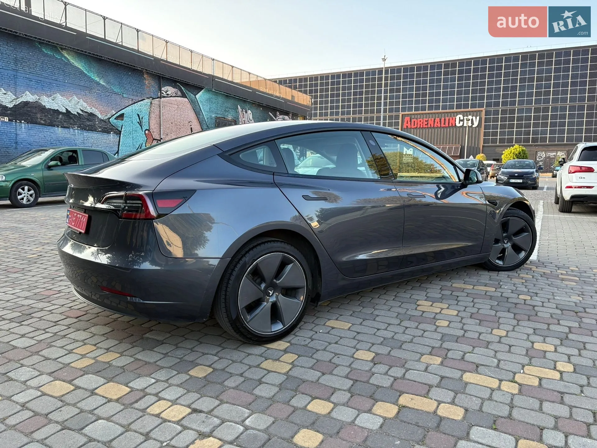 2022 Tesla Model 3 - мініатюра 8