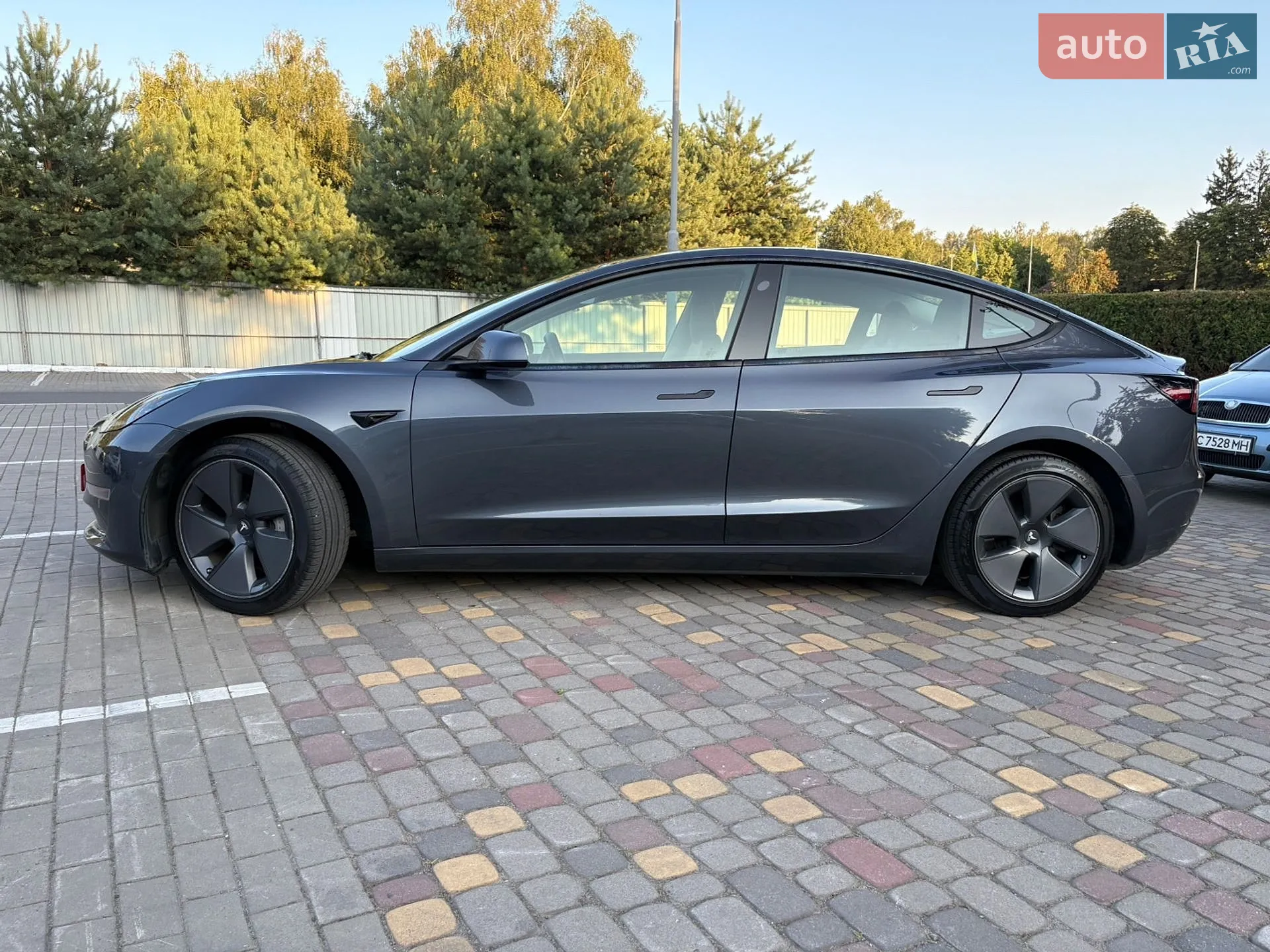 2022 Tesla Model 3 - мініатюра 10