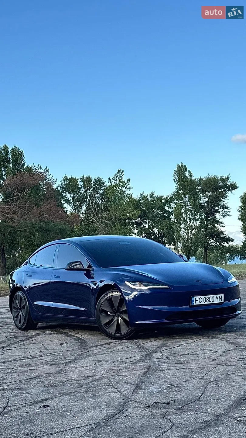2025 Tesla Model 3 - мініатюра 3