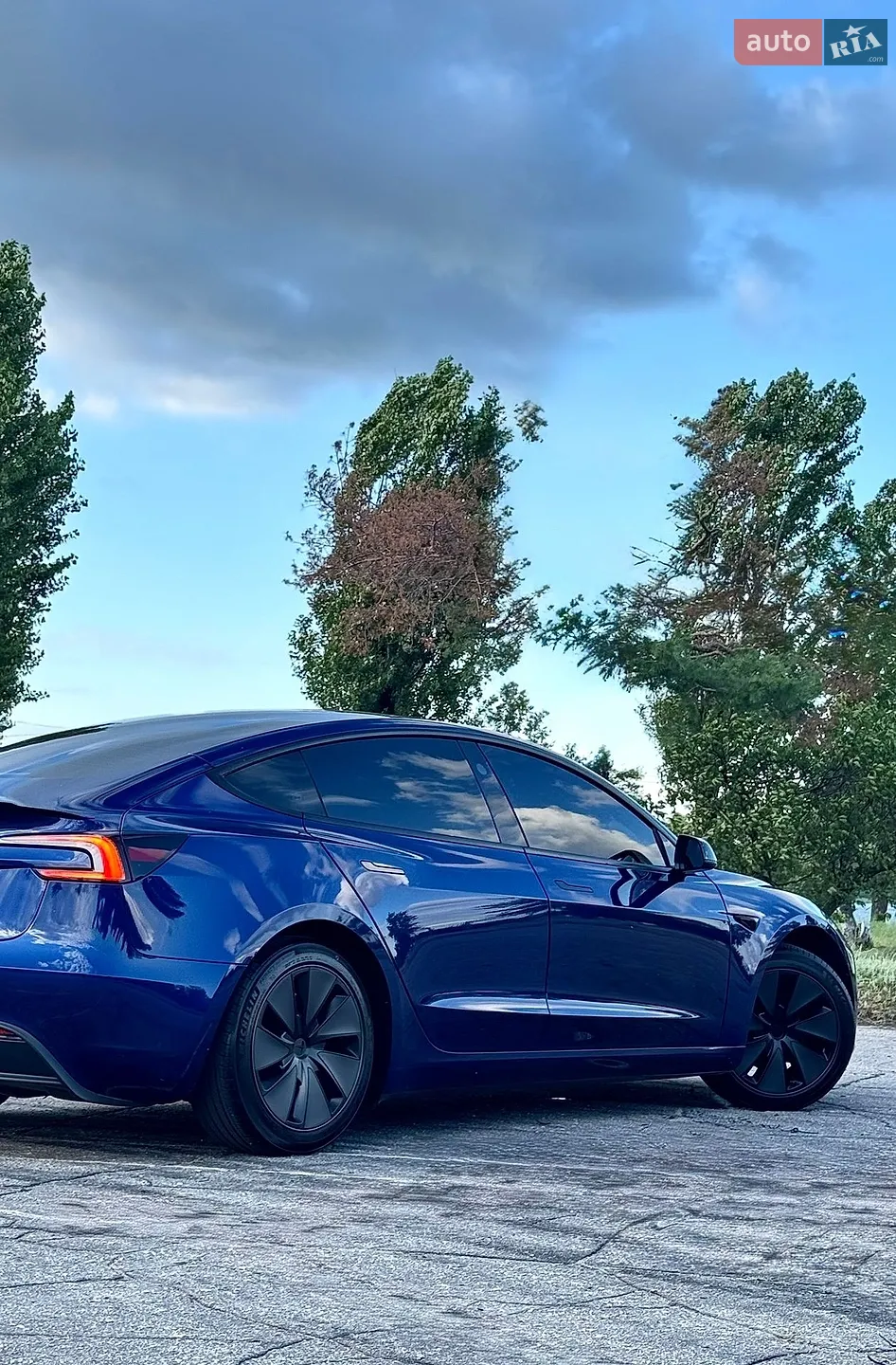 2025 Tesla Model 3 - мініатюра 12
