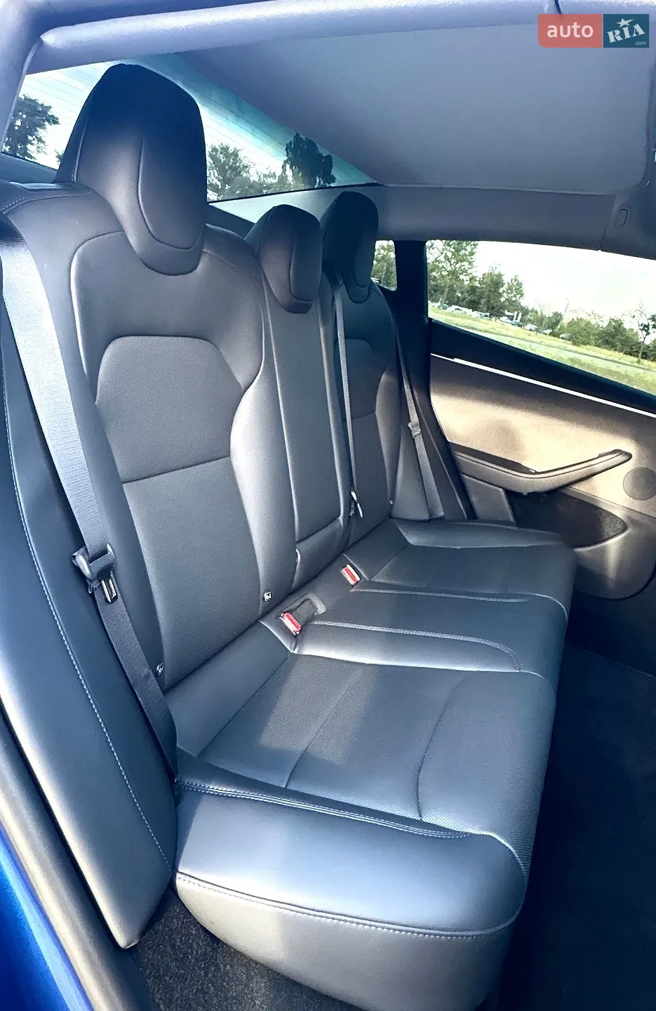 2025 Tesla Model 3 - мініатюра 38
