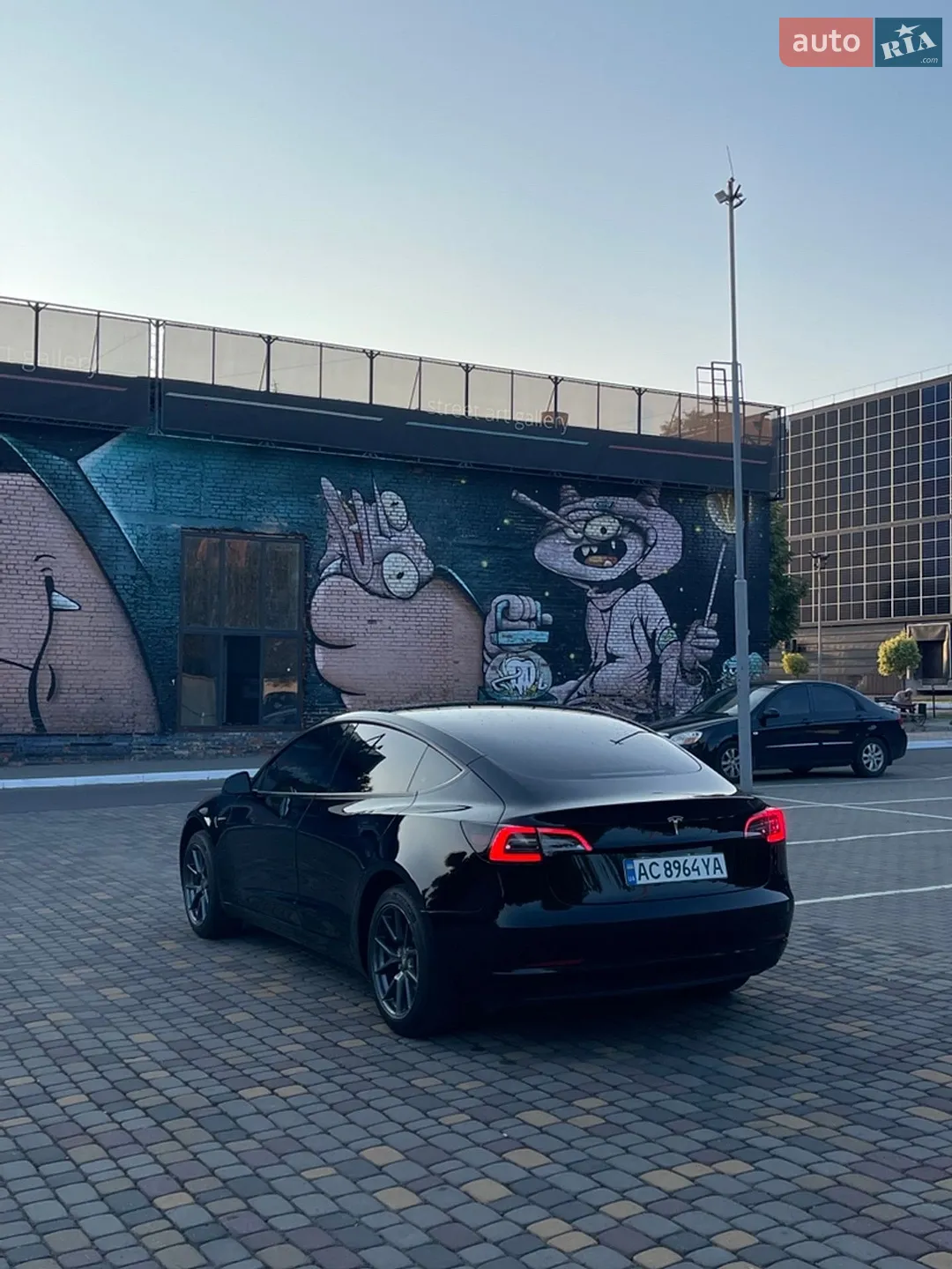 2021 Tesla Model 3 - мініатюра 3