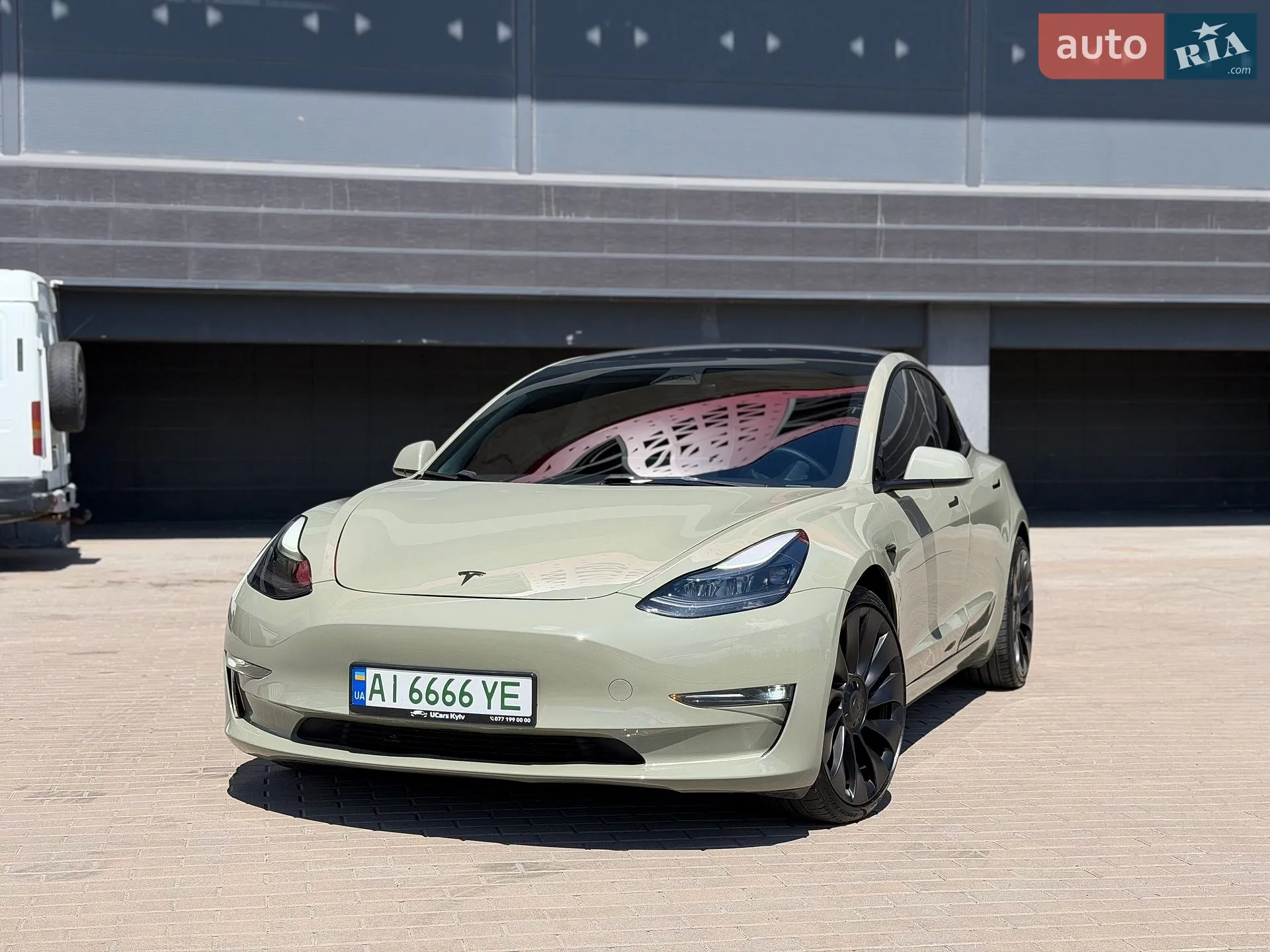2022 Tesla Model 3 - мініатюра 12