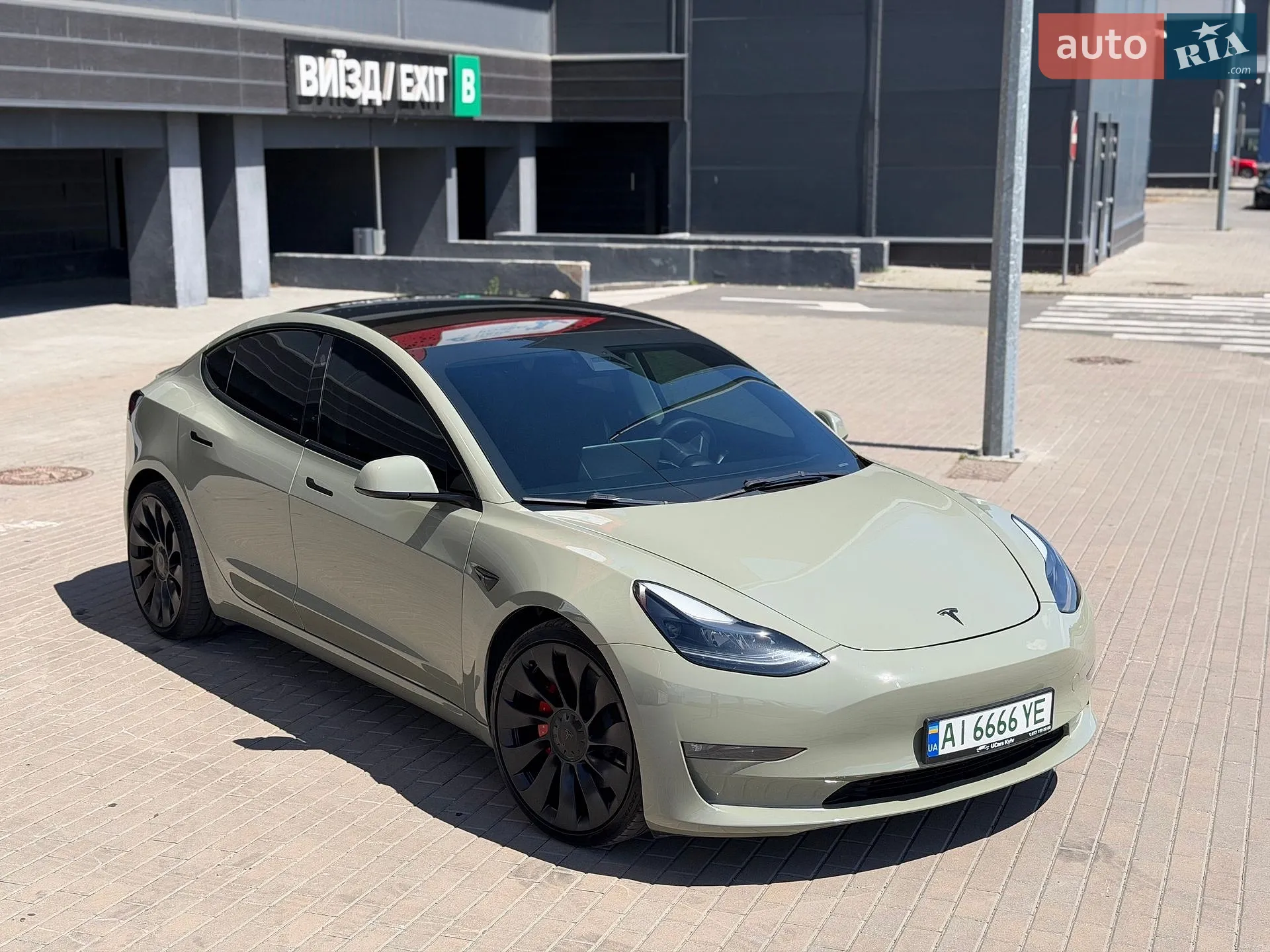 2022 Tesla Model 3 - мініатюра 22