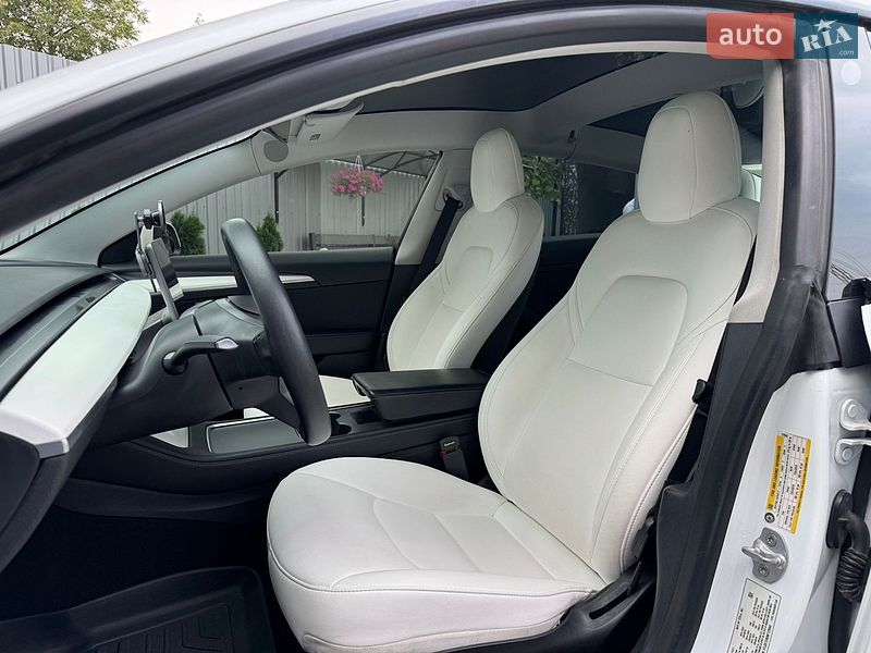 Седан Tesla Model 3 2021 в Костопілі фото 50 Седан Tesla Model 3 2021 в Костопілі