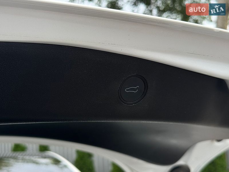 Седан Tesla Model 3 2021 в Костопілі фото 58 Седан Tesla Model 3 2021 в Костопілі
