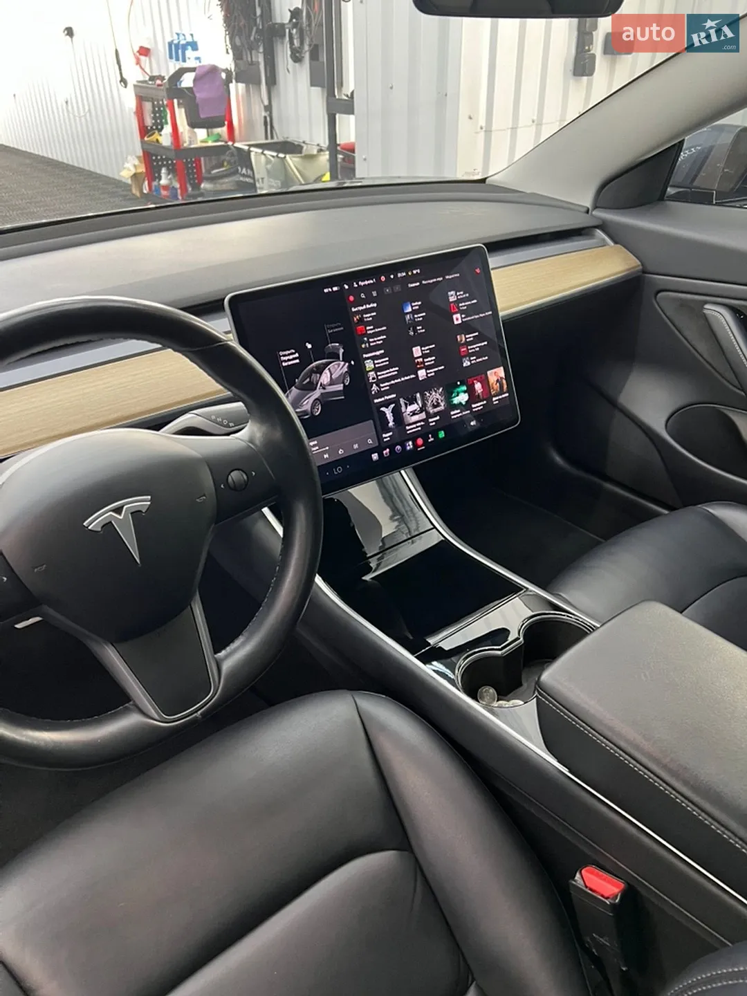 2018 Tesla Model 3 - мініатюра 14