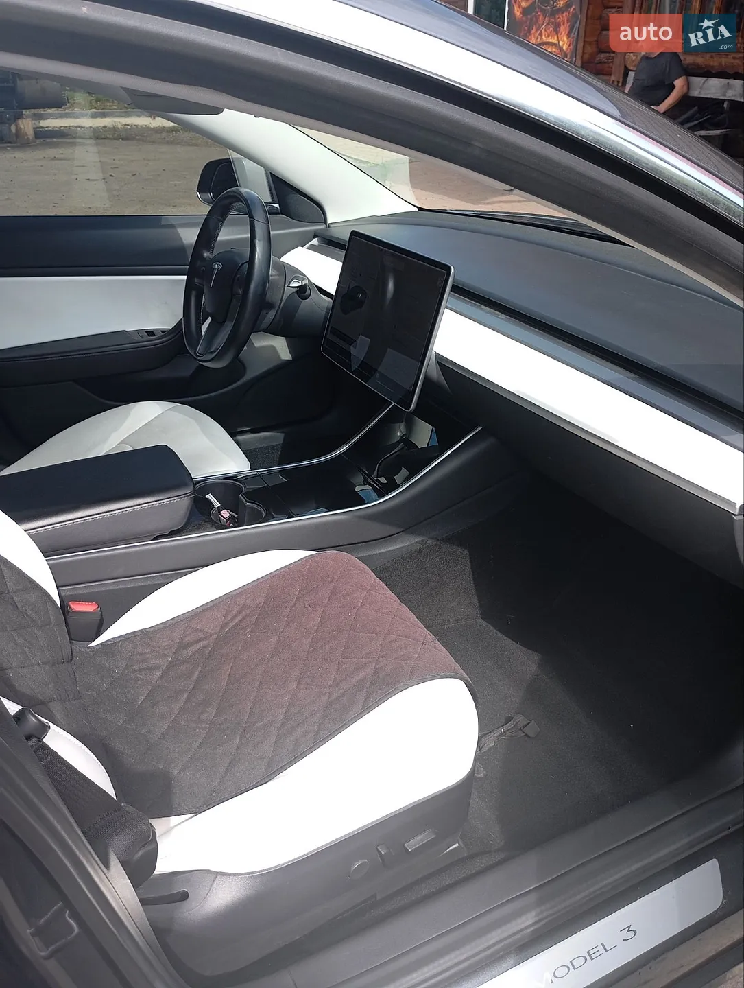2018 Tesla Model 3 - мініатюра 13