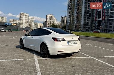 Седан Tesla Model 3 2022 в Києві