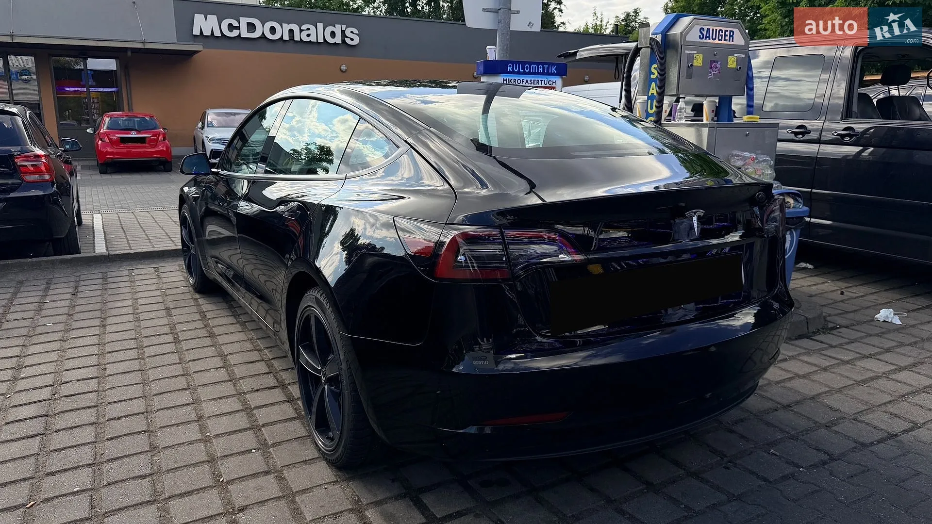 2023 Tesla Model 3 - мініатюра 8