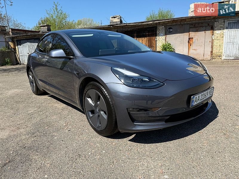 Седан Tesla Model 3 2022 в Києві фото 36 Седан Tesla Model 3 2022 в Києві