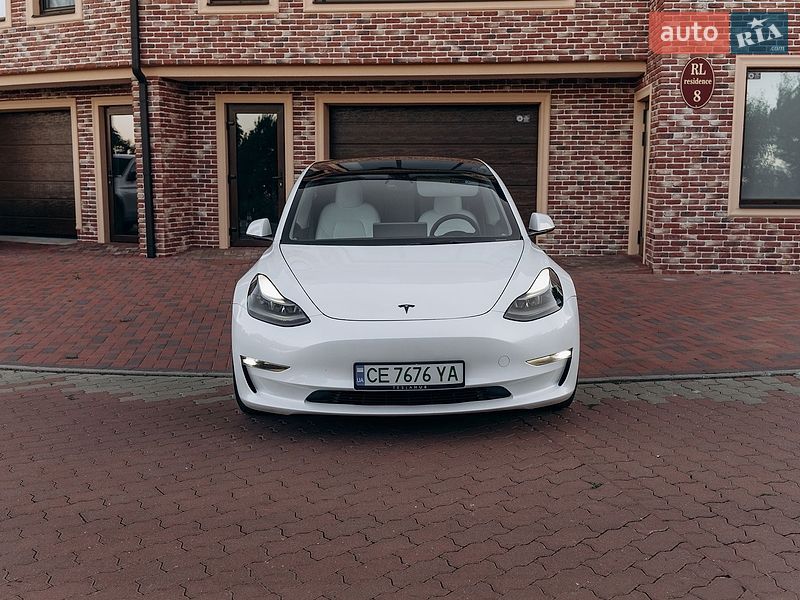 Седан Tesla Model 3 2023 в Киеве фото 2 Седан Tesla Model 3 2023 в Киеве