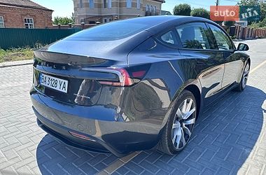 Седан Tesla Model 3 2025 в Кропивницком