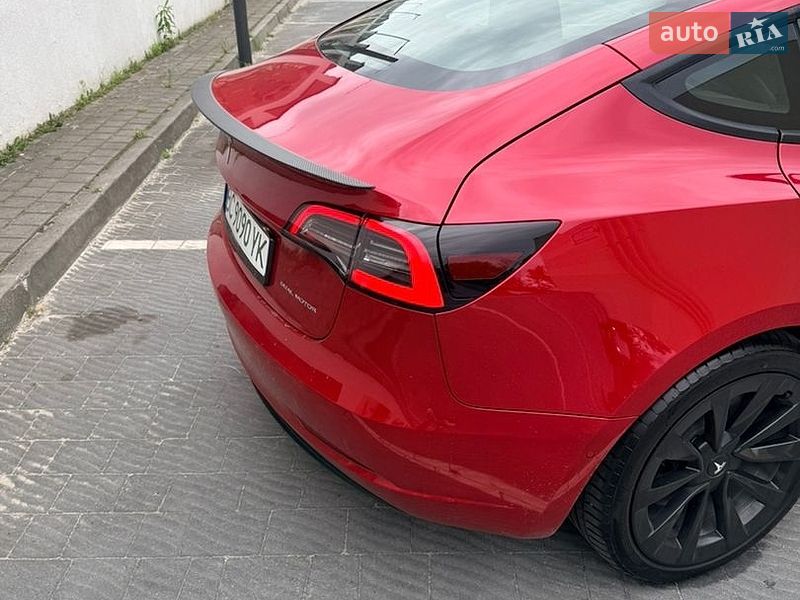 Седан Tesla Model 3 2022 в Львові фото 9 Седан Tesla Model 3 2022 в Львові