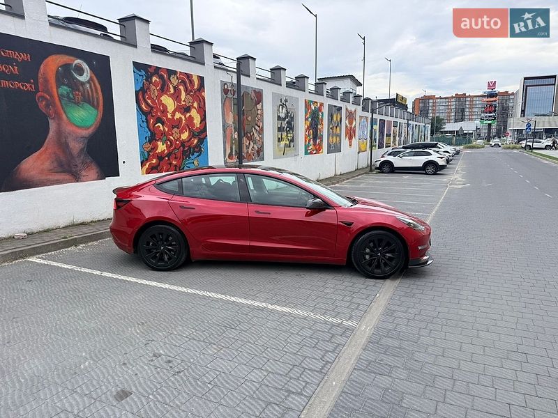 Седан Tesla Model 3 2022 в Львові фото 8 Седан Tesla Model 3 2022 в Львові