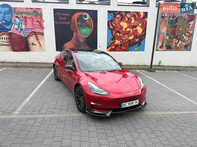 Седан Tesla Model 3 2022 в Львові фото 10 Седан Tesla Model 3 2022 в Львові