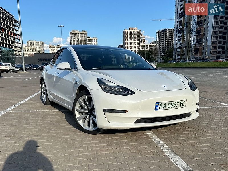 Седан Tesla Model 3 2020 в Киеве фото 2 Седан Tesla Model 3 2020 в Киеве