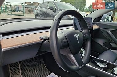 Седан Tesla Model 3 2018 в Львові фото 11 Седан Tesla Model 3 2018 в Львові