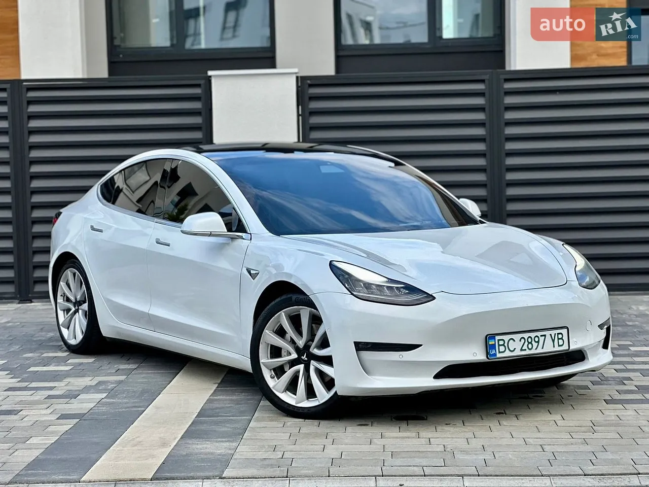 2019 Tesla Model 3 - мініатюра 8