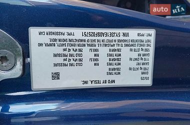 Седан Tesla Model 3 2025 в Києві