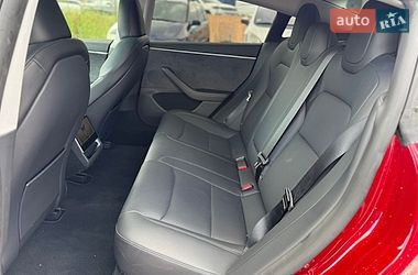 Седан Tesla Model 3 2024 в Киеве