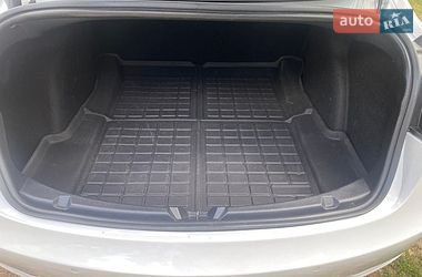 Седан Tesla Model 3 2021 в Чернигове фото 16 Седан Tesla Model 3 2021 в Чернигове