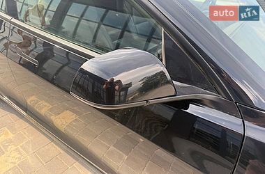 Седан Tesla Model 3 2022 в Львові