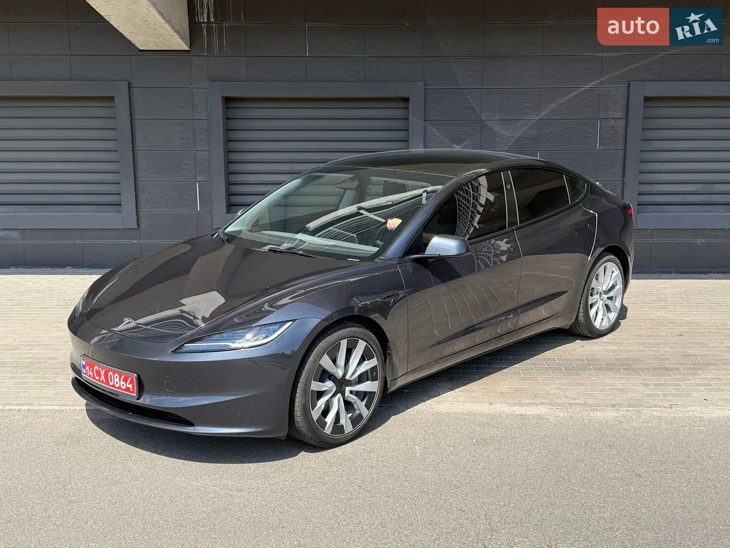 2025 Tesla Model 3 - мініатюра 5