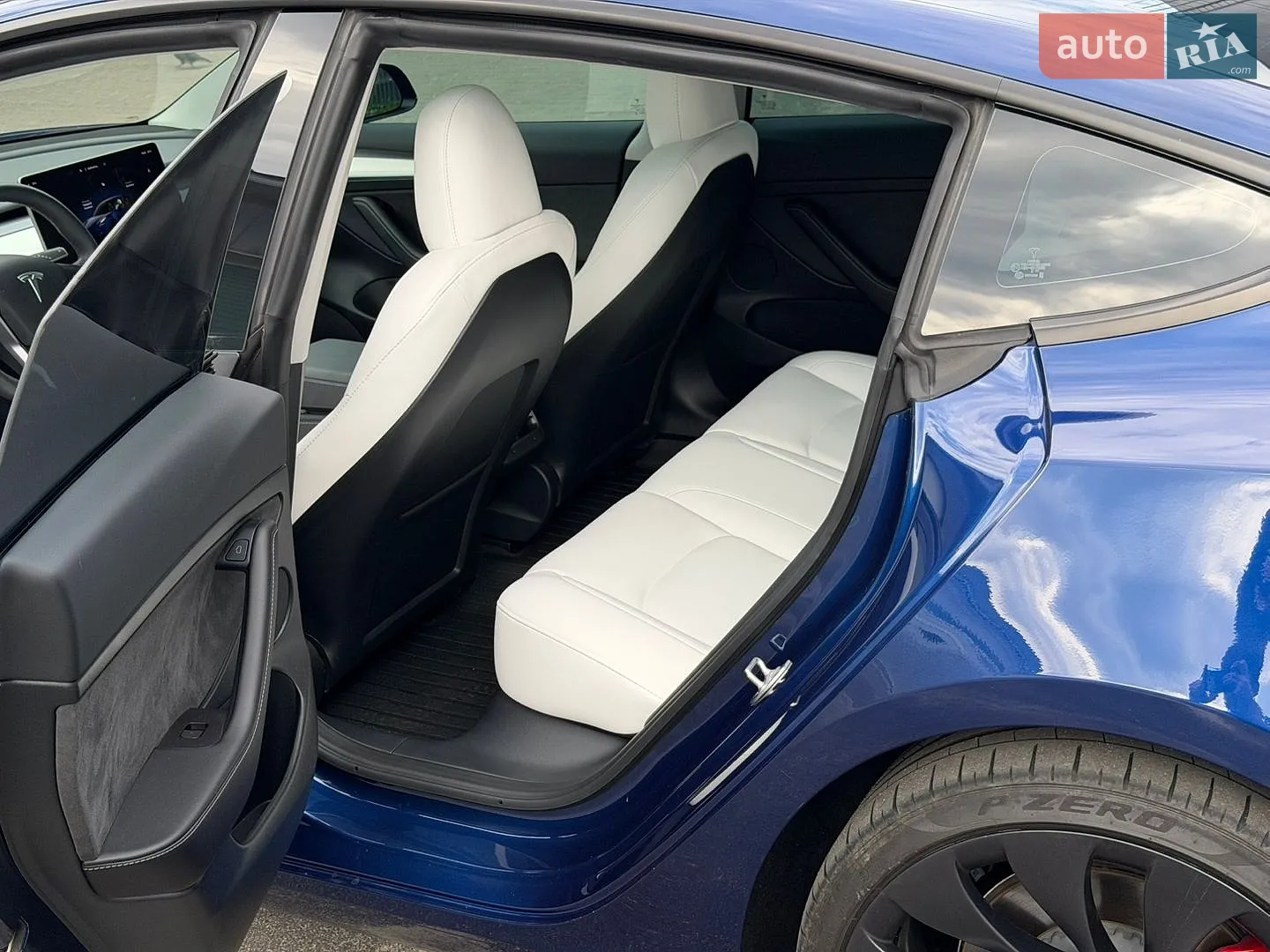 2023 Tesla Model 3 - мініатюра 10