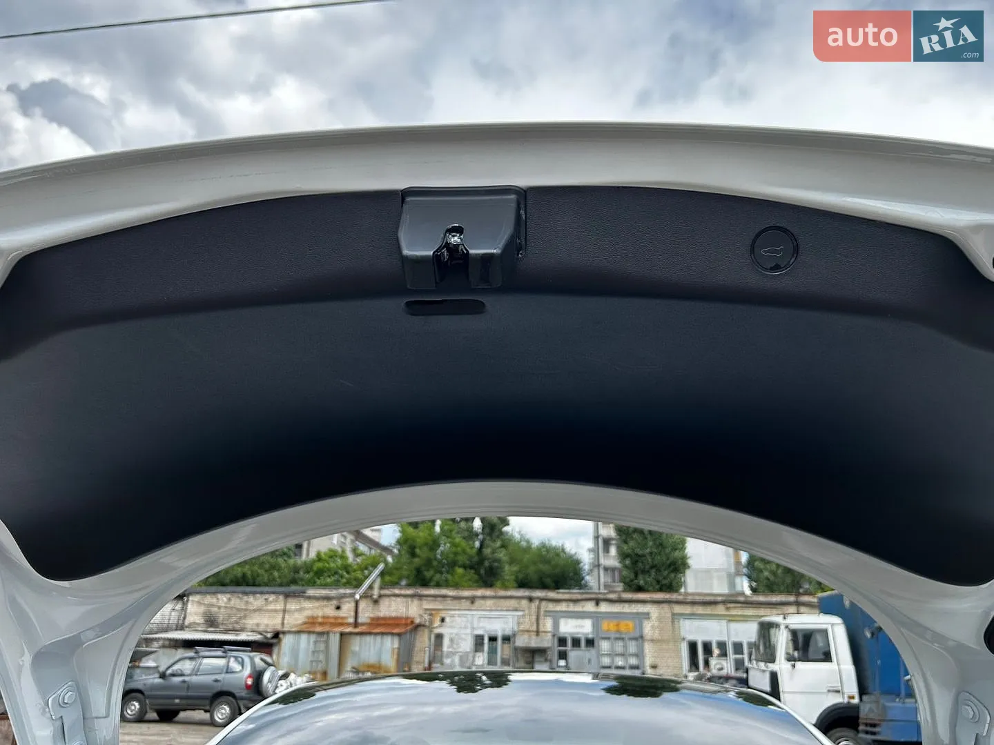 2023 Tesla Model 3 - мініатюра 14