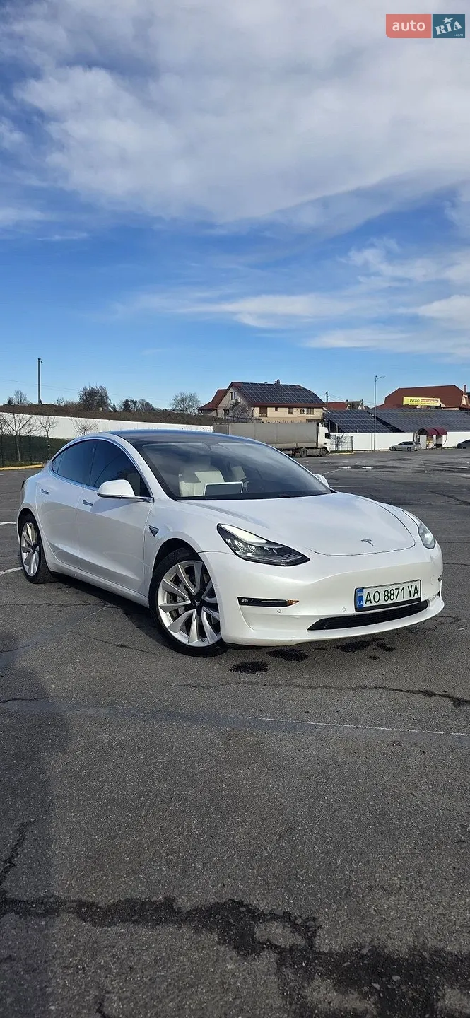 2019 Tesla Model 3 - мініатюра 8