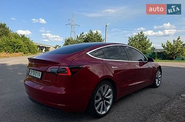 Седан Tesla Model 3 2018 в Пирятине