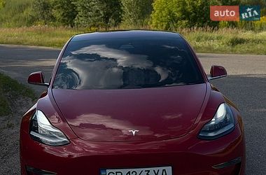 Седан Tesla Model 3 2018 в Пирятине