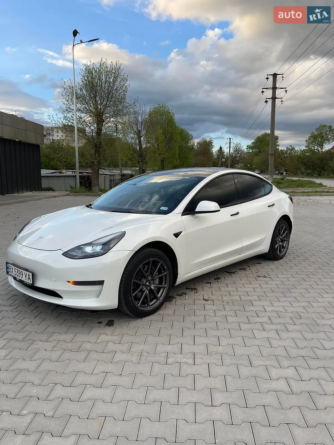 2021 Tesla Model 3 - фото 1