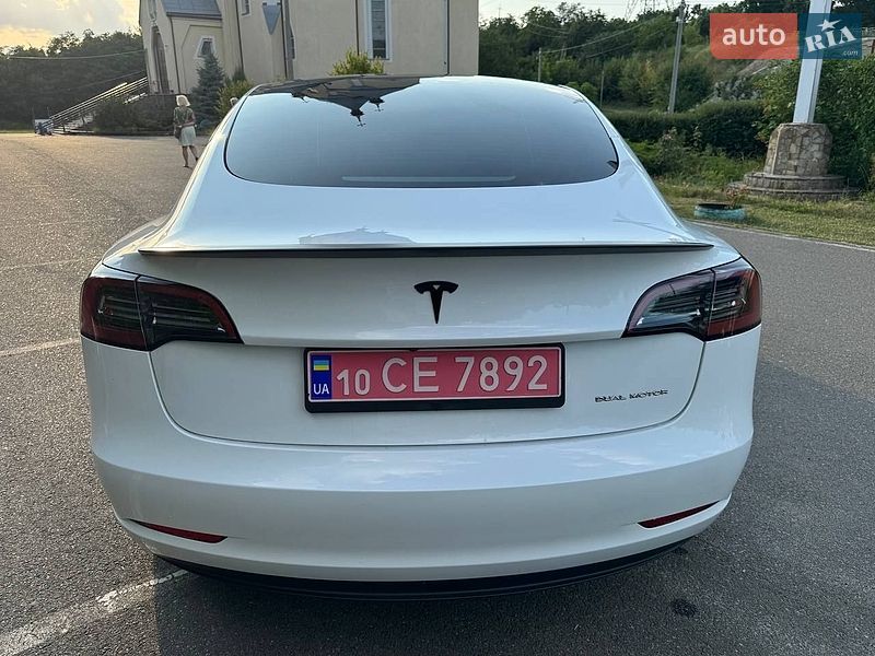 Седан Tesla Model 3 2023 в Києві фото 4 Седан Tesla Model 3 2023 в Києві