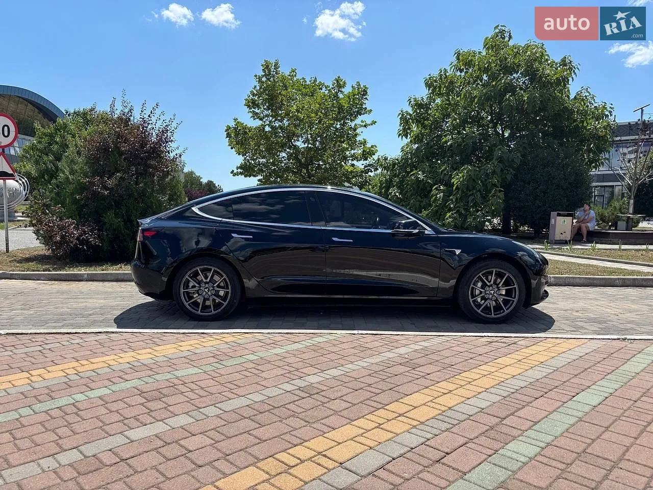 2019 Tesla Model 3 - мініатюра 3
