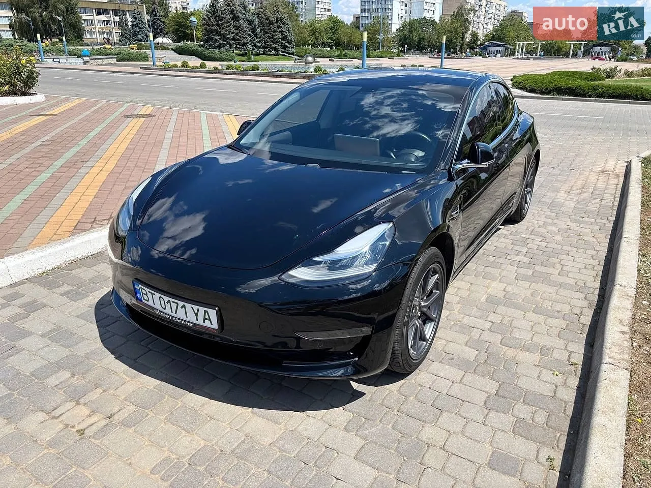 2019 Tesla Model 3 - мініатюра 8