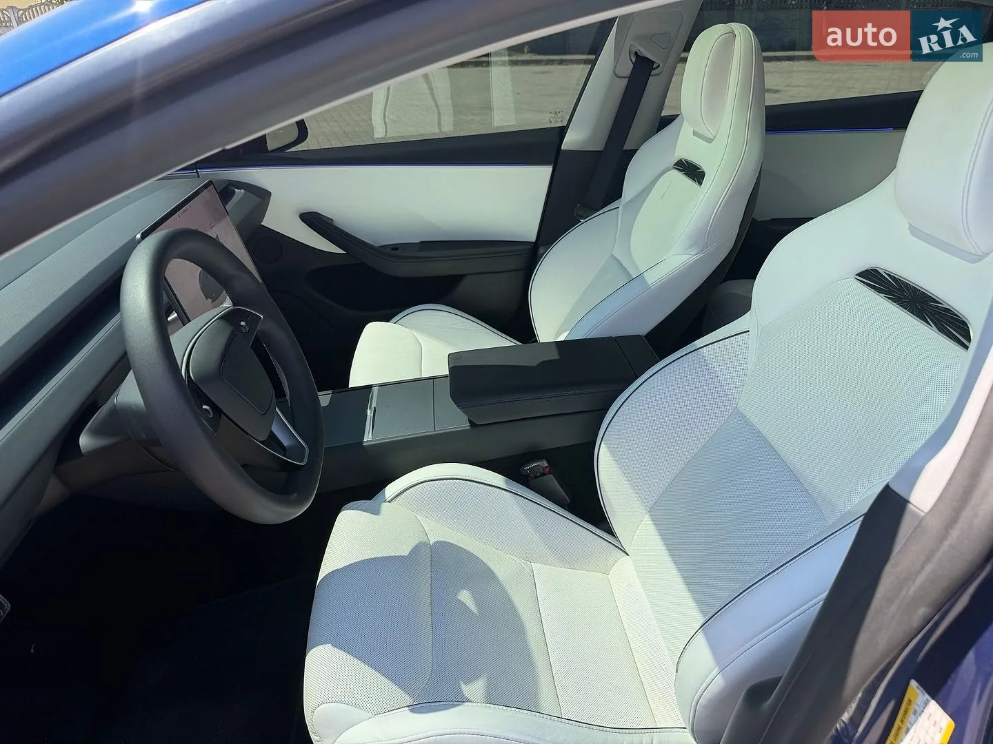 2024 Tesla Model 3 - мініатюра 12