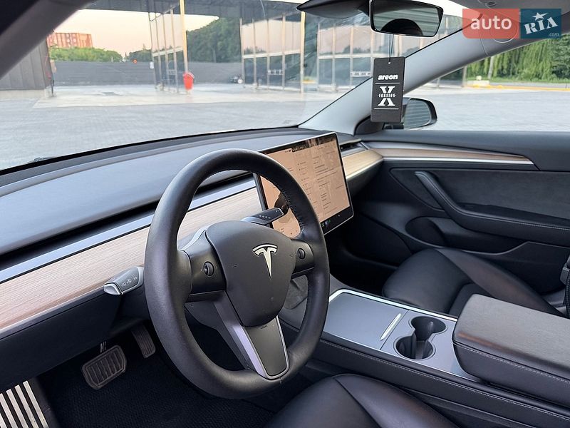 Седан Tesla Model 3 2023 в Кам'янець-Подільському фото 12 Седан Tesla Model 3 2023 в Кам'янець-Подільському